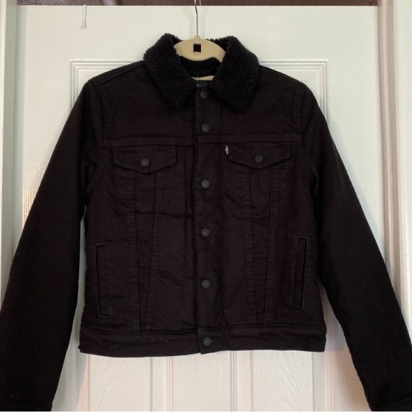 Levi’s Original Denim Sherpa Trucker Jacket - Picture 2 of 6